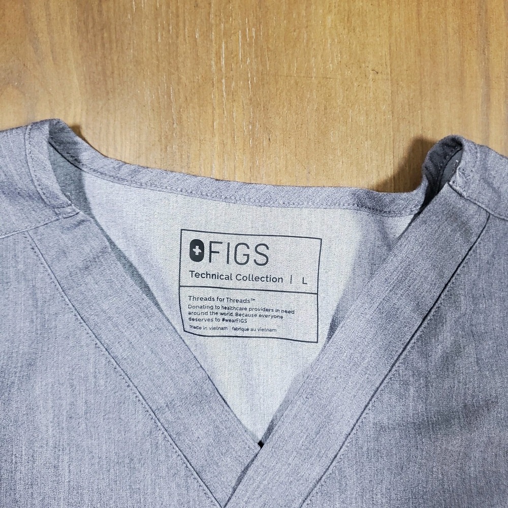 FIGS Scrub Top Mens Large Gray Leon V-Neck Pocket Technical Collection SM1500 - Picture 2 of 8